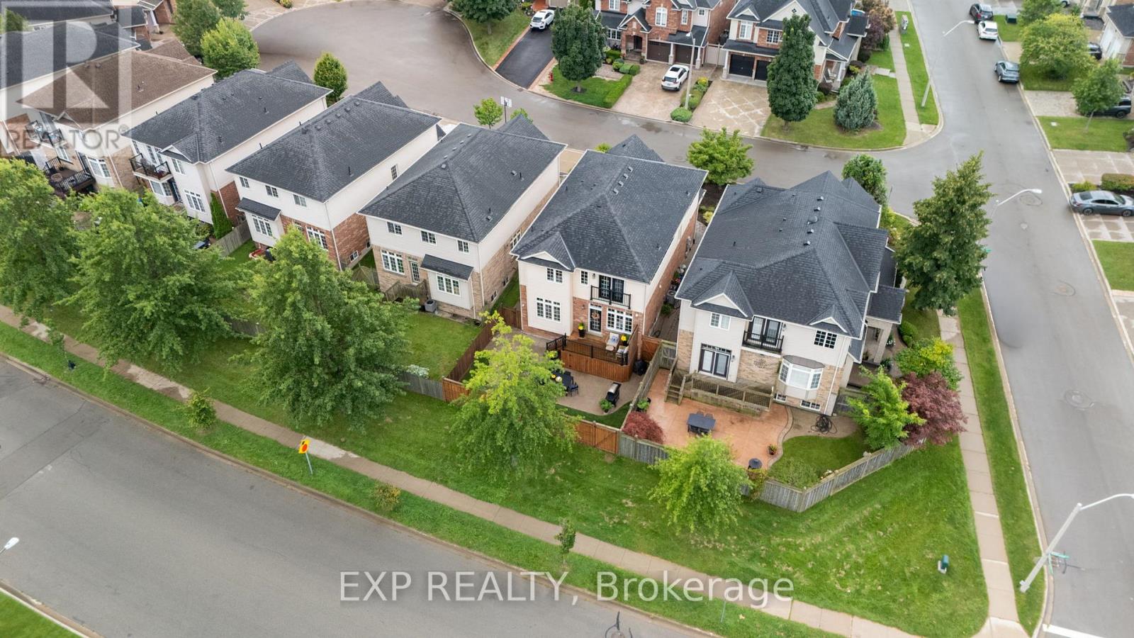 7 SEACOVE COURT - 48