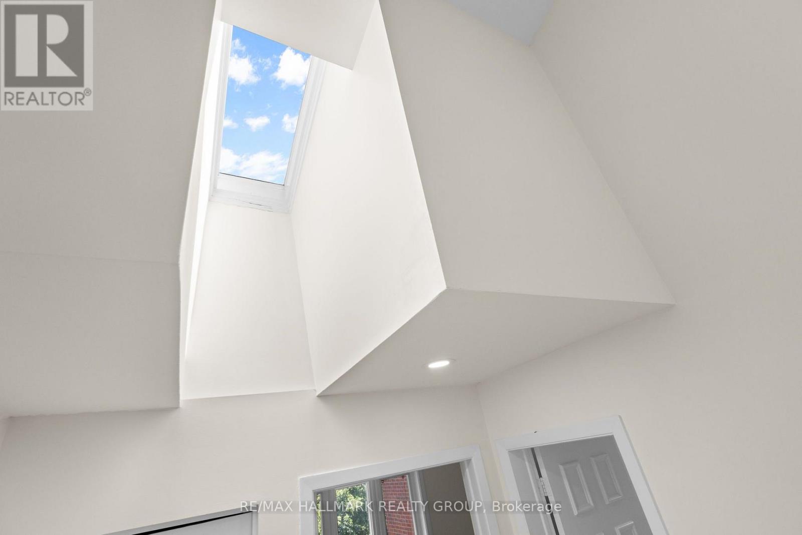 #59 110 HAVELOCK STREET - Image 30