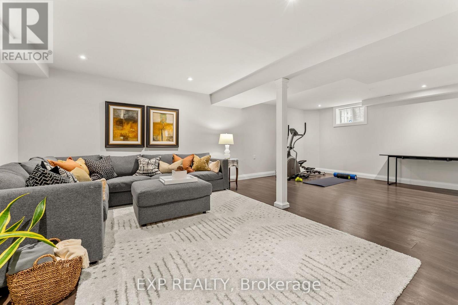 7 SEACOVE COURT - Image 36