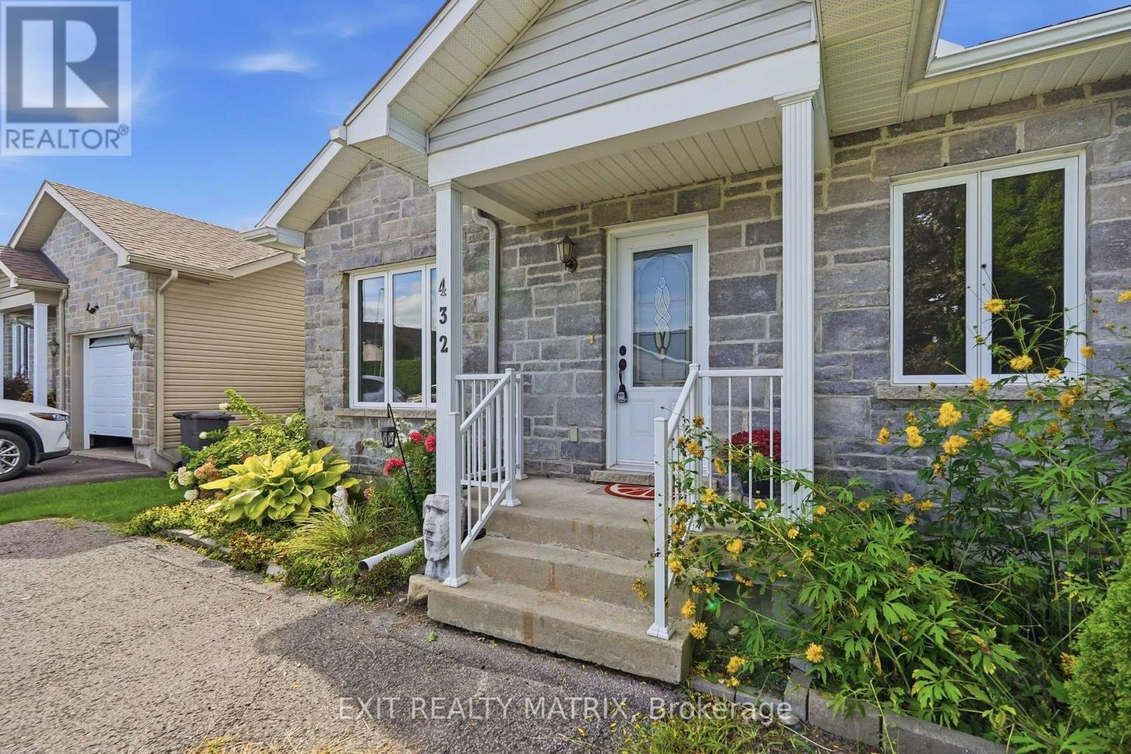 432 MARC-ANDRE STREET - 3