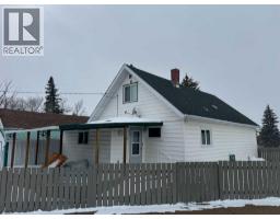 61 Mackenzie Avenue, Hughenden, AB T0B2E0 Photo 18