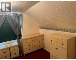 61 Mackenzie Avenue, Hughenden, AB T0B2E0 Photo 12