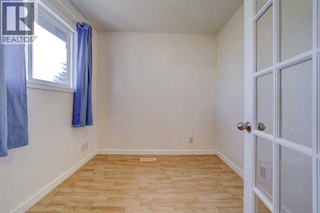 2003 14 Street - 9