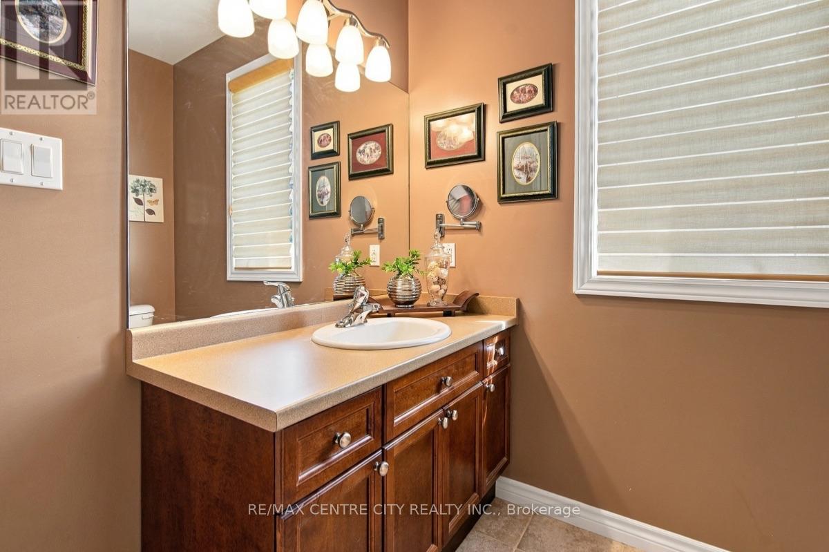 68 WILLOW RIDGE ROAD - 19