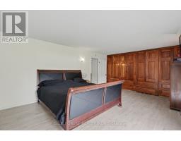 23706 Gray Line, West Elgin, ON N0L2C0 Photo 22