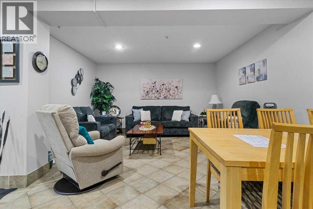 #212 9111 104 Avenue - 26