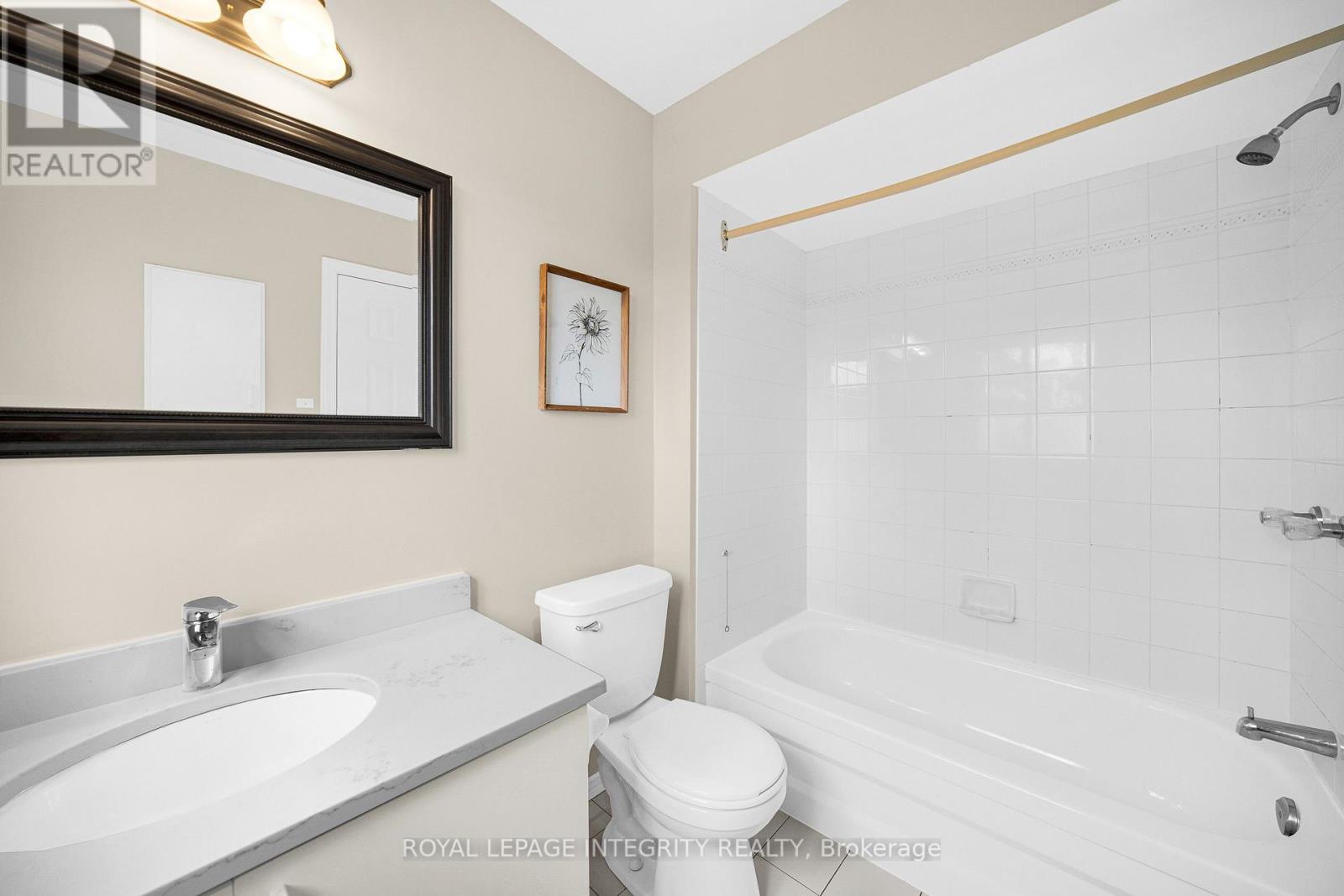 3 Bed, 3 Bath House for Sale in Ottawa – 25 SPRINGWATER DRIVE, Ottawa – MLS# X13771910 - Image 33