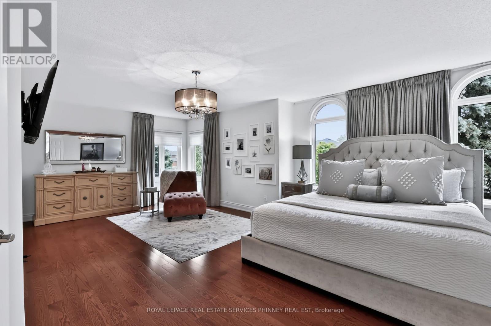 5563 WHITEHORN AVENUE - 22