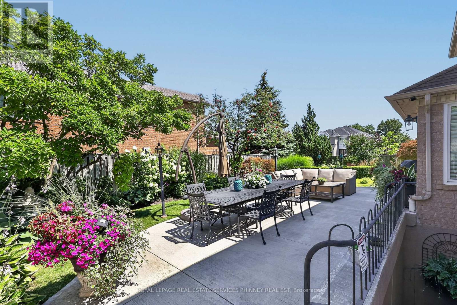 5563 WHITEHORN AVENUE - 39