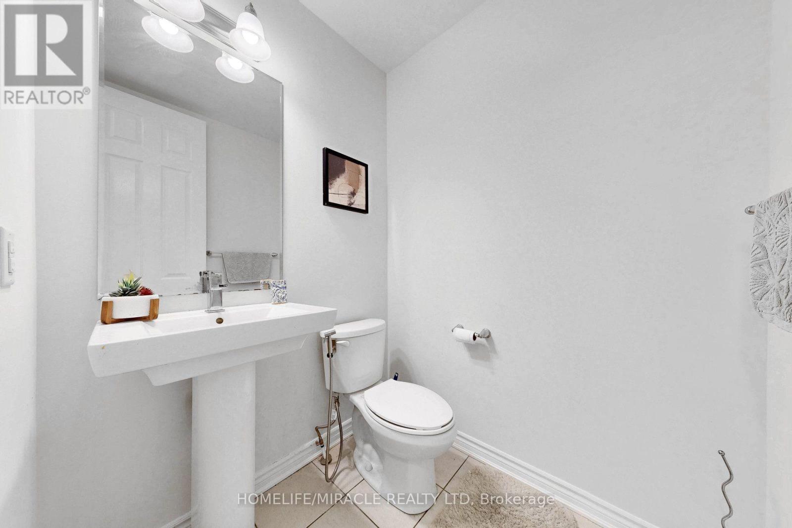 99 LEITERMAN DRIVE - 22