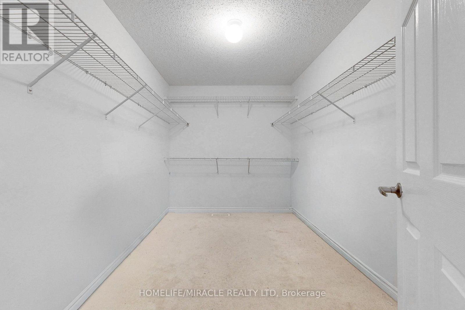 99 LEITERMAN DRIVE - 27