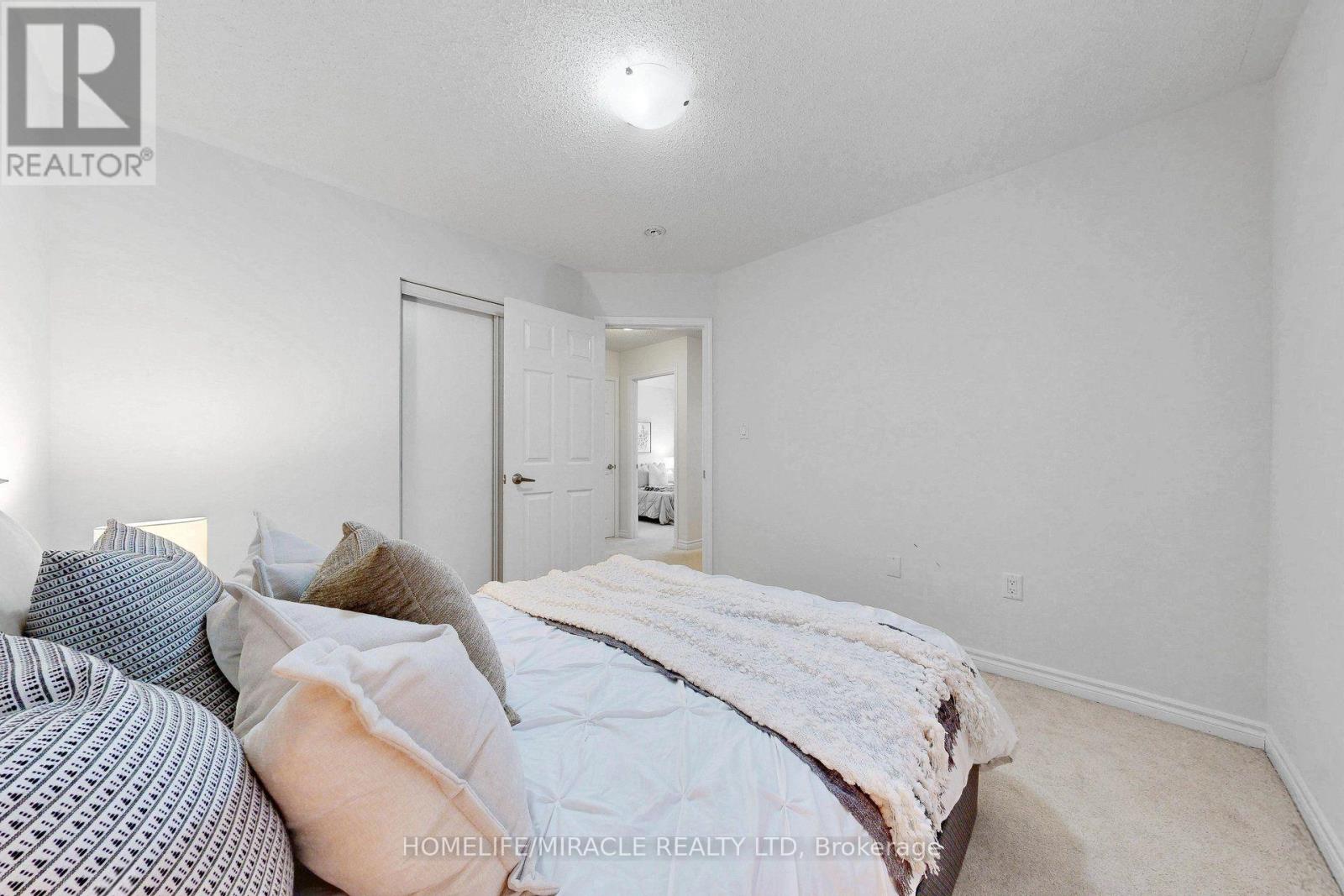 99 LEITERMAN DRIVE - 34