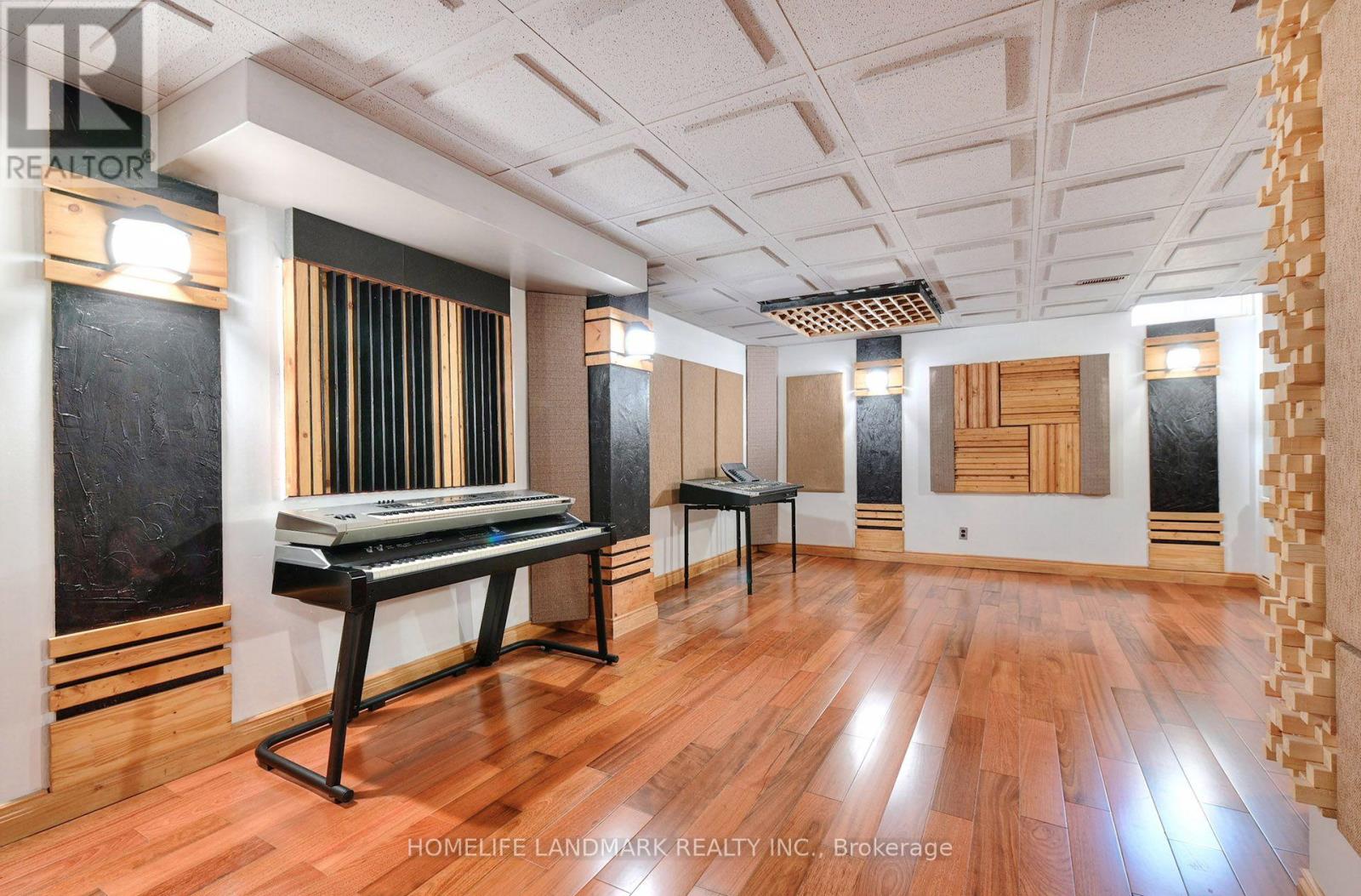 5641 LONGBOAT AVENUE - 29