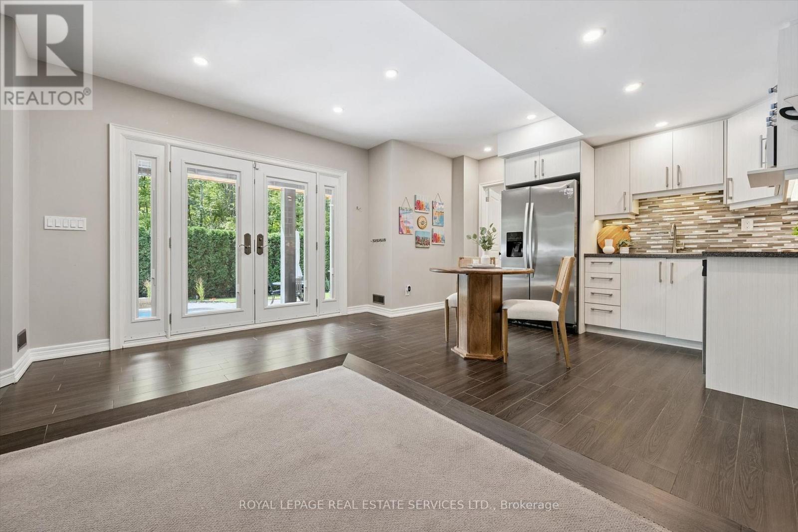 1036 VALLEY CREST CIRCLE - Image 31