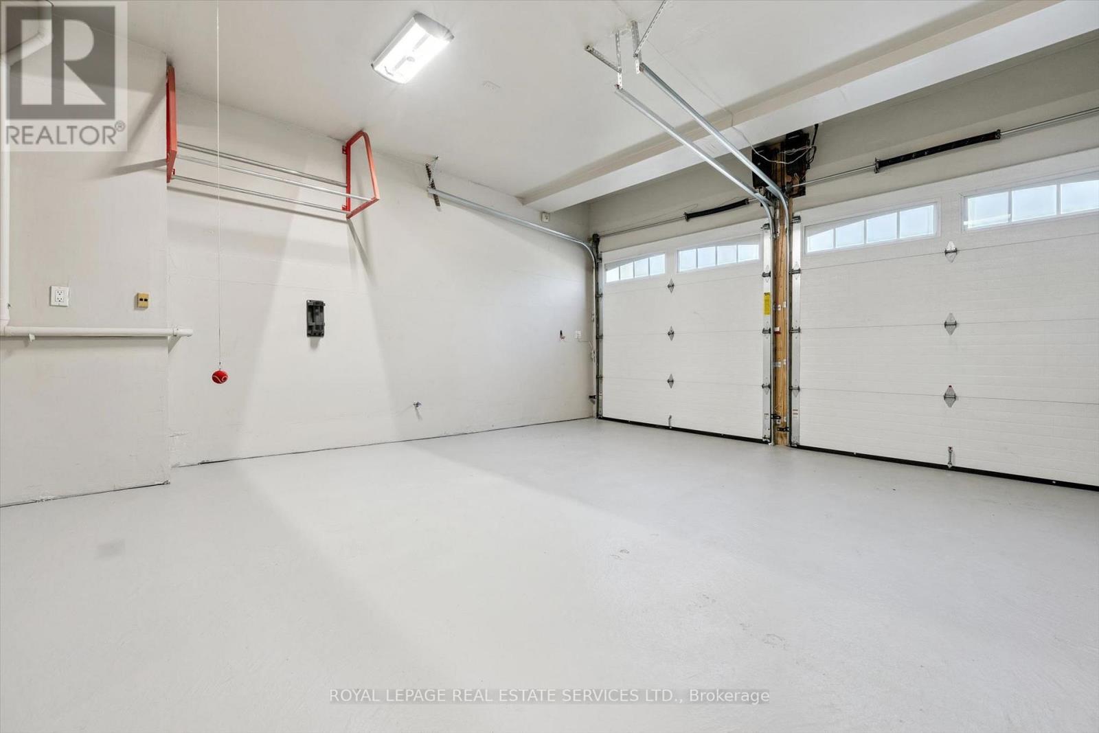 1036 VALLEY CREST CIRCLE - Image 35