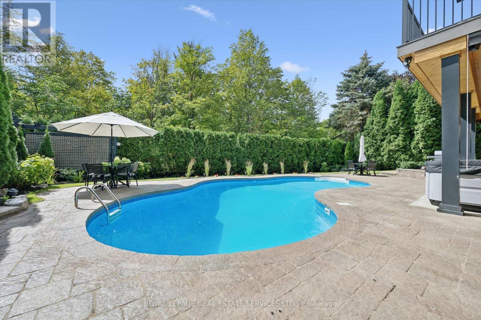 1036 VALLEY CREST CIRCLE - Image 40