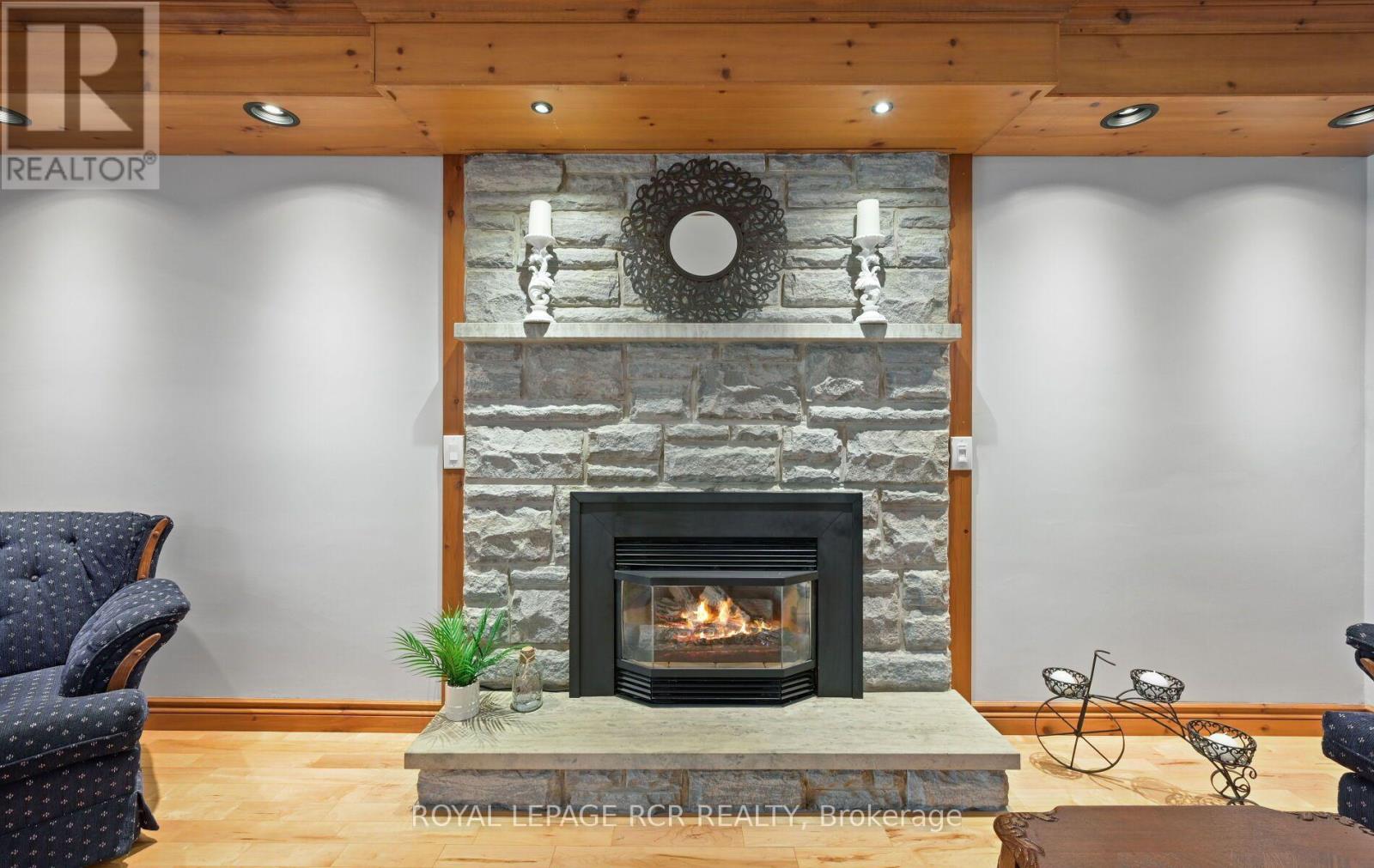 11A YORK STREET - 11