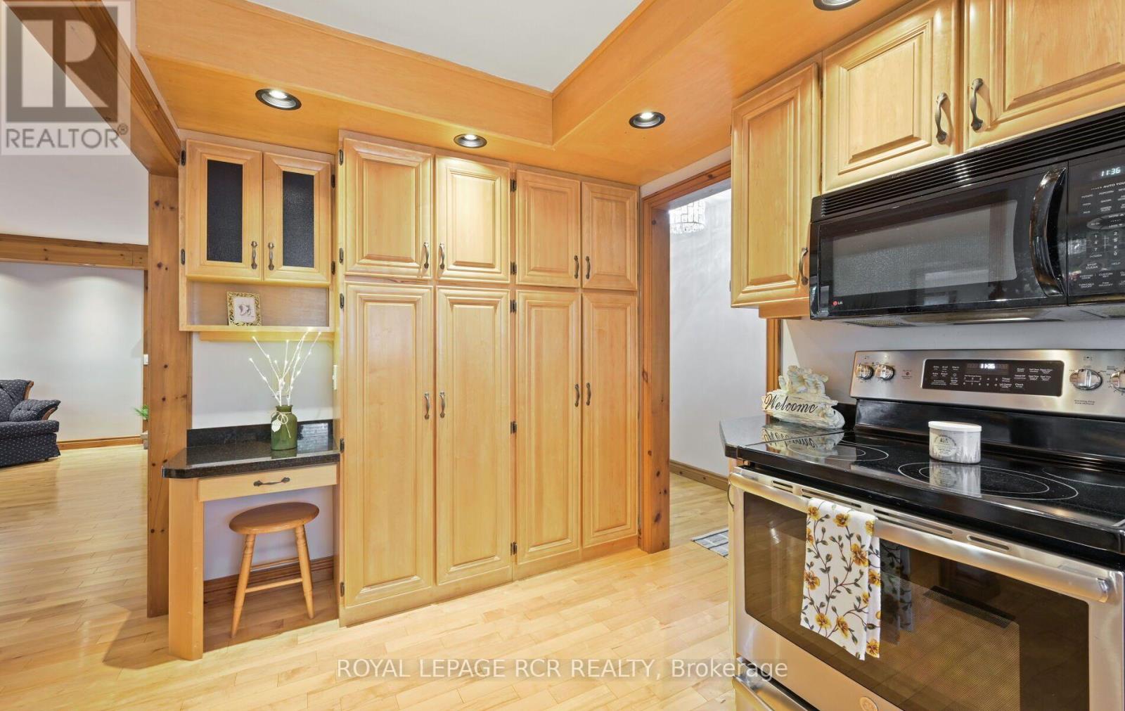 11A YORK STREET - 23