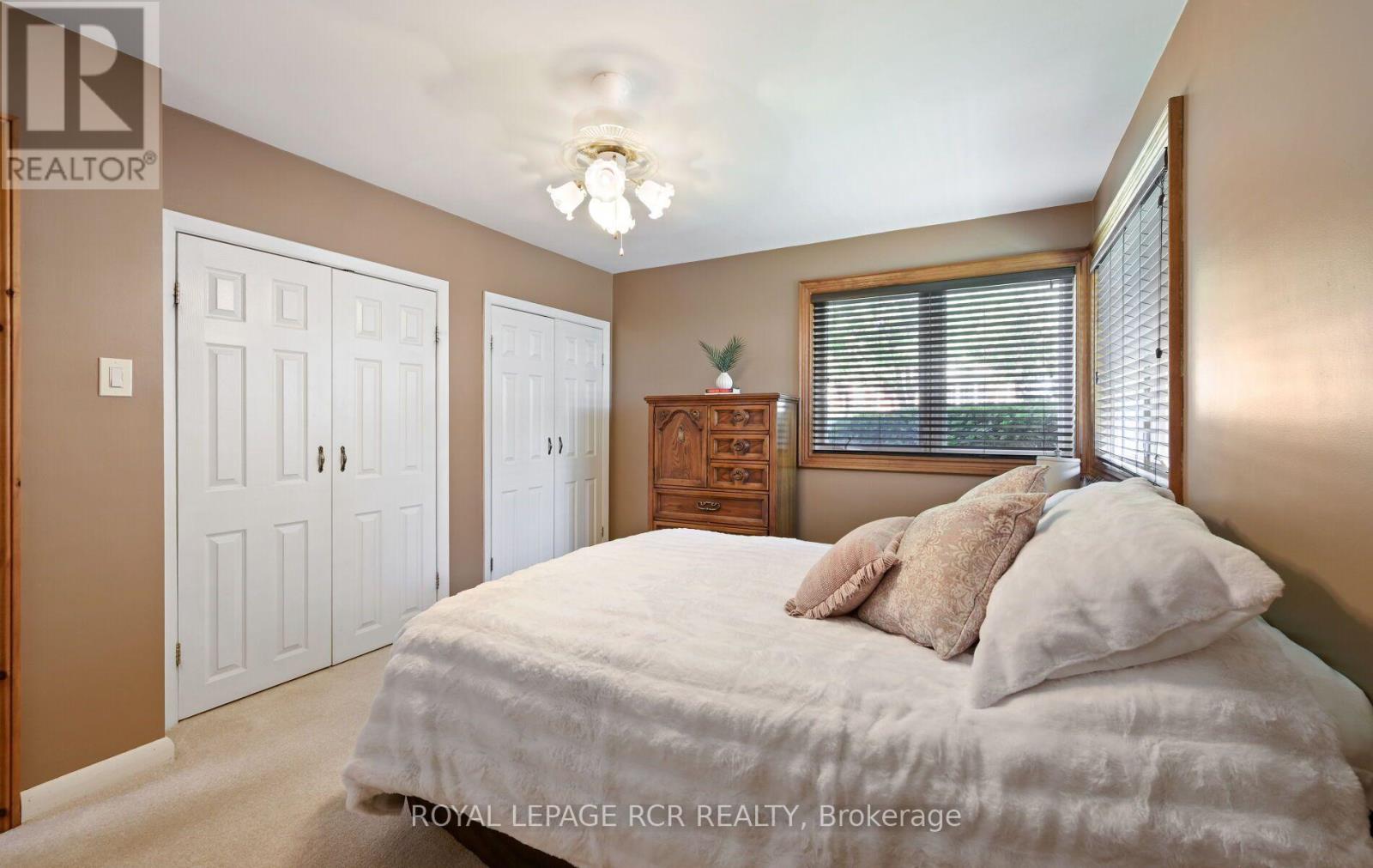 11A YORK STREET - 25