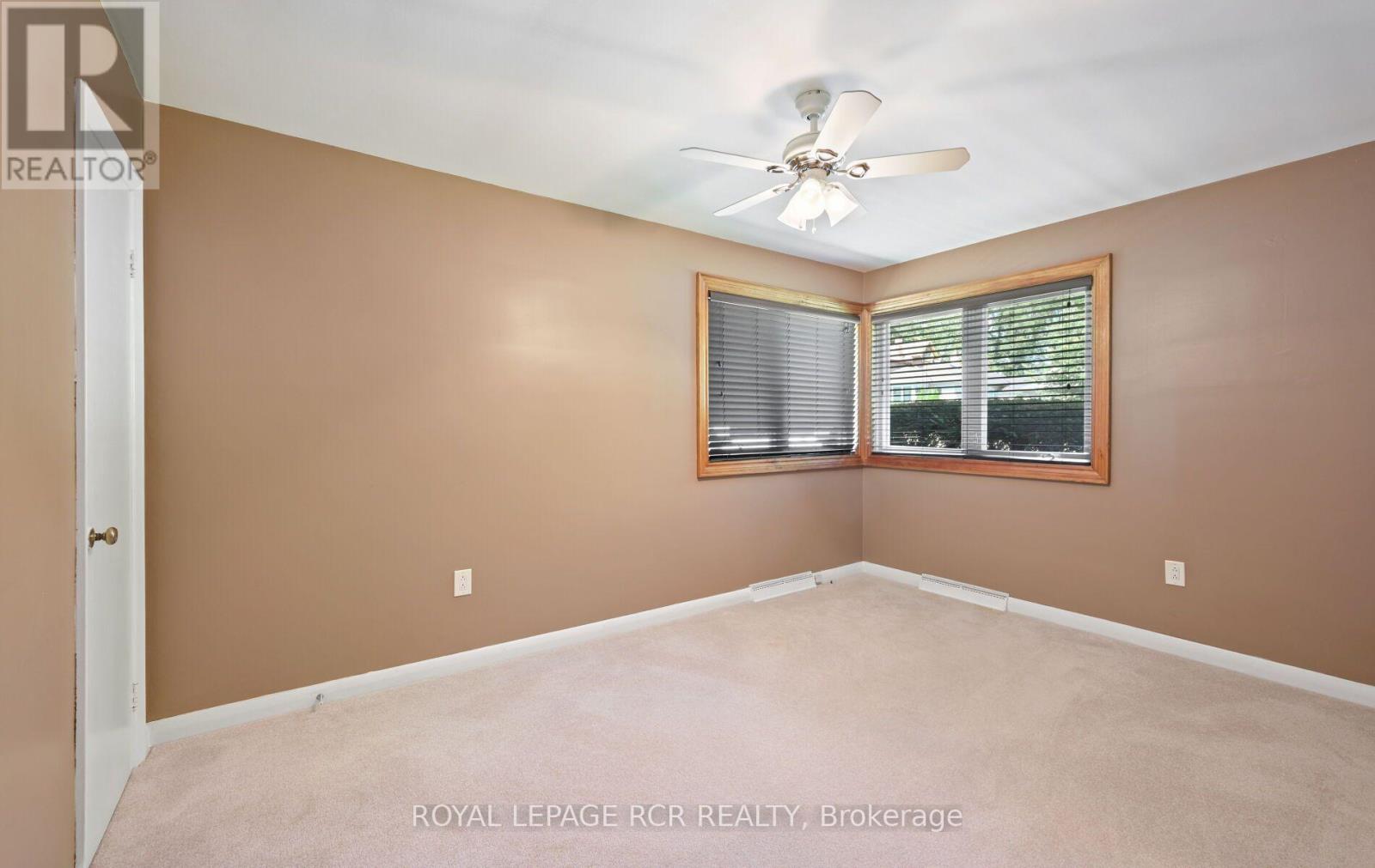 11A YORK STREET - 27