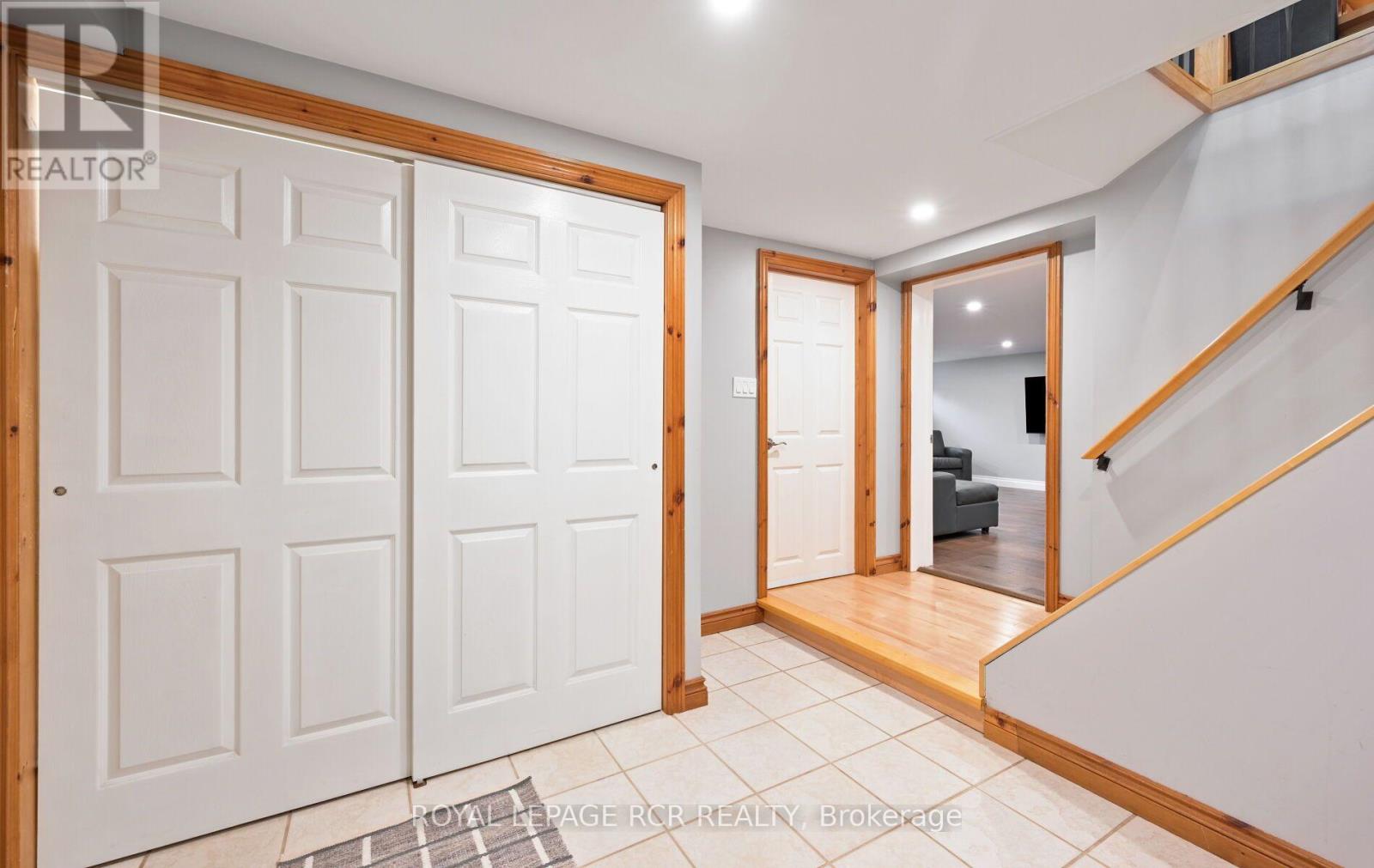 11A YORK STREET - 33
