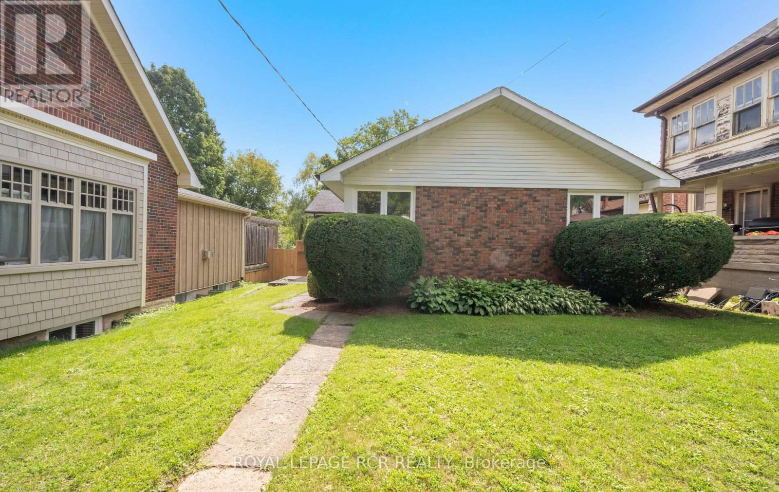 11A YORK STREET - 6