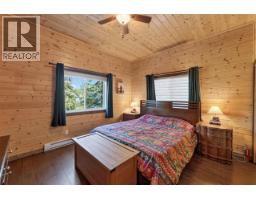 55864 N Somerset Drive, Cluculz Lake, BC V0J3A3 Photo 14