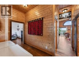 55864 N Somerset Drive, Cluculz Lake, BC V0J3A3 Photo 18