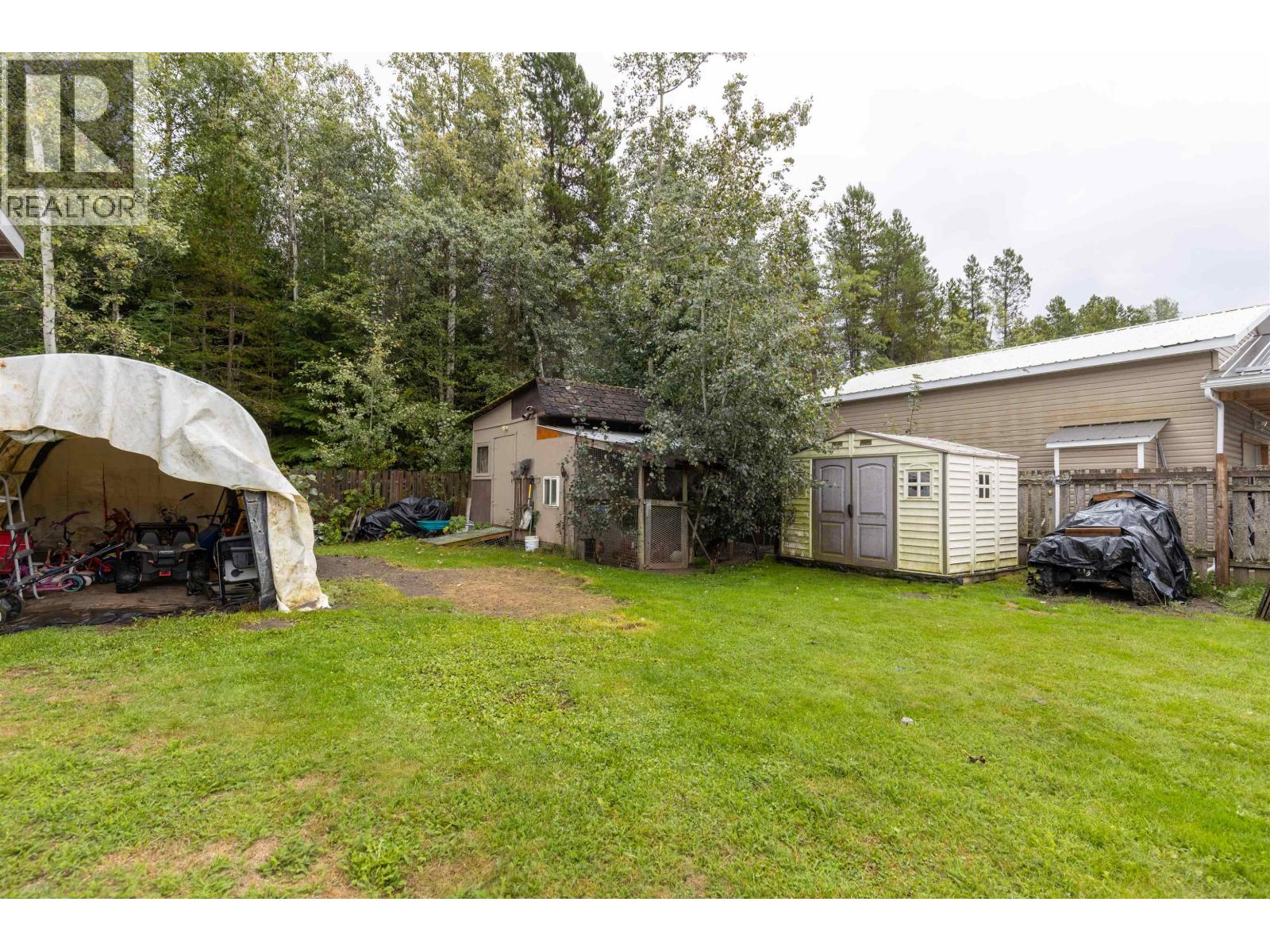2118 LAUREL STREET - 15