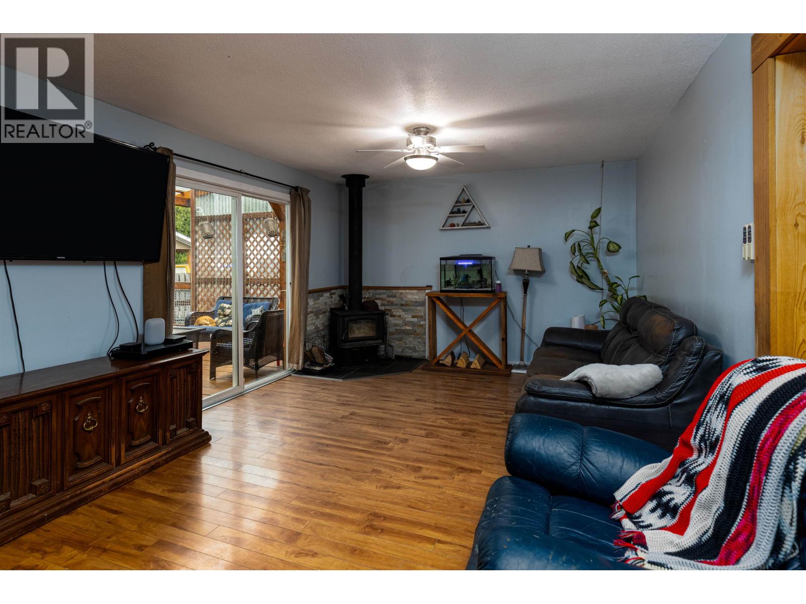 2118 LAUREL STREET - Image 6