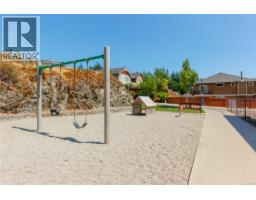 3612 Vitality Rd, Langford, BC V9C3X1 Photo 36