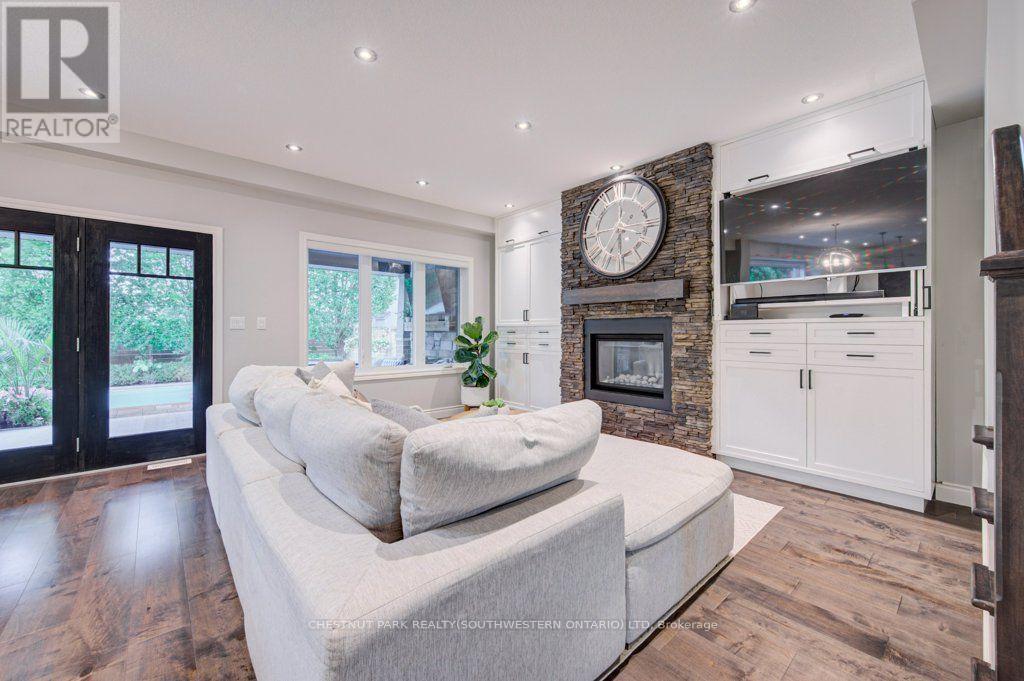 516 PREAKNESS STREET - 12