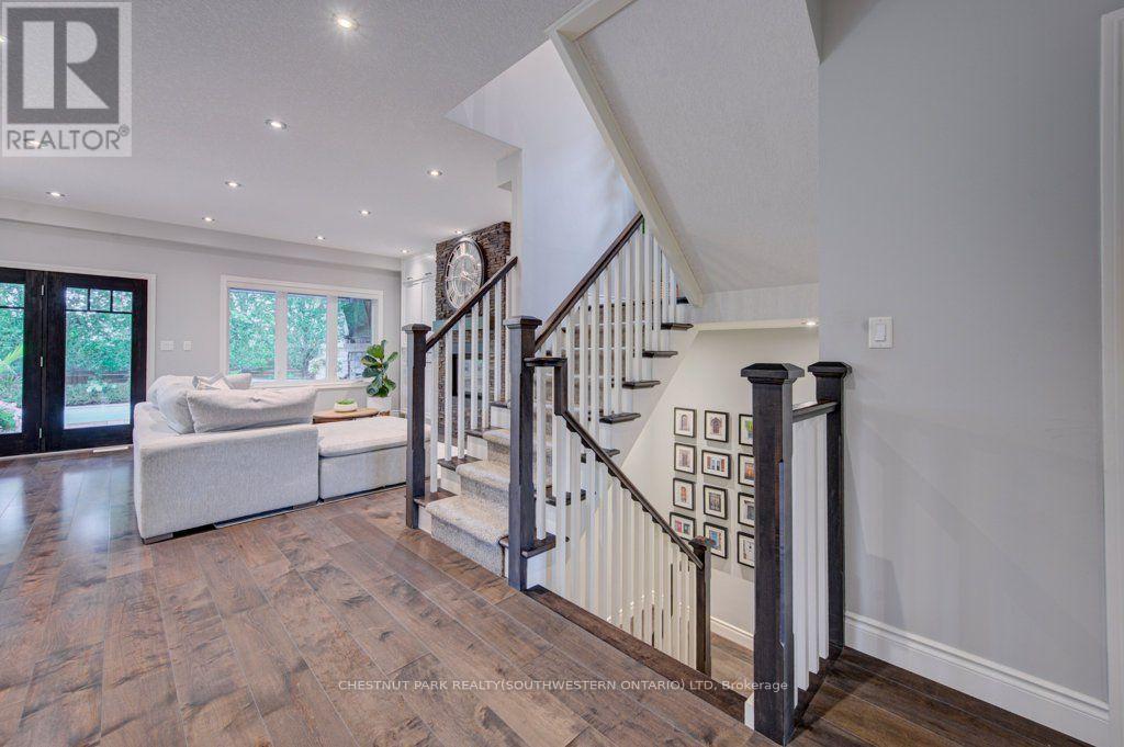 516 PREAKNESS STREET, Waterloo — photo 9