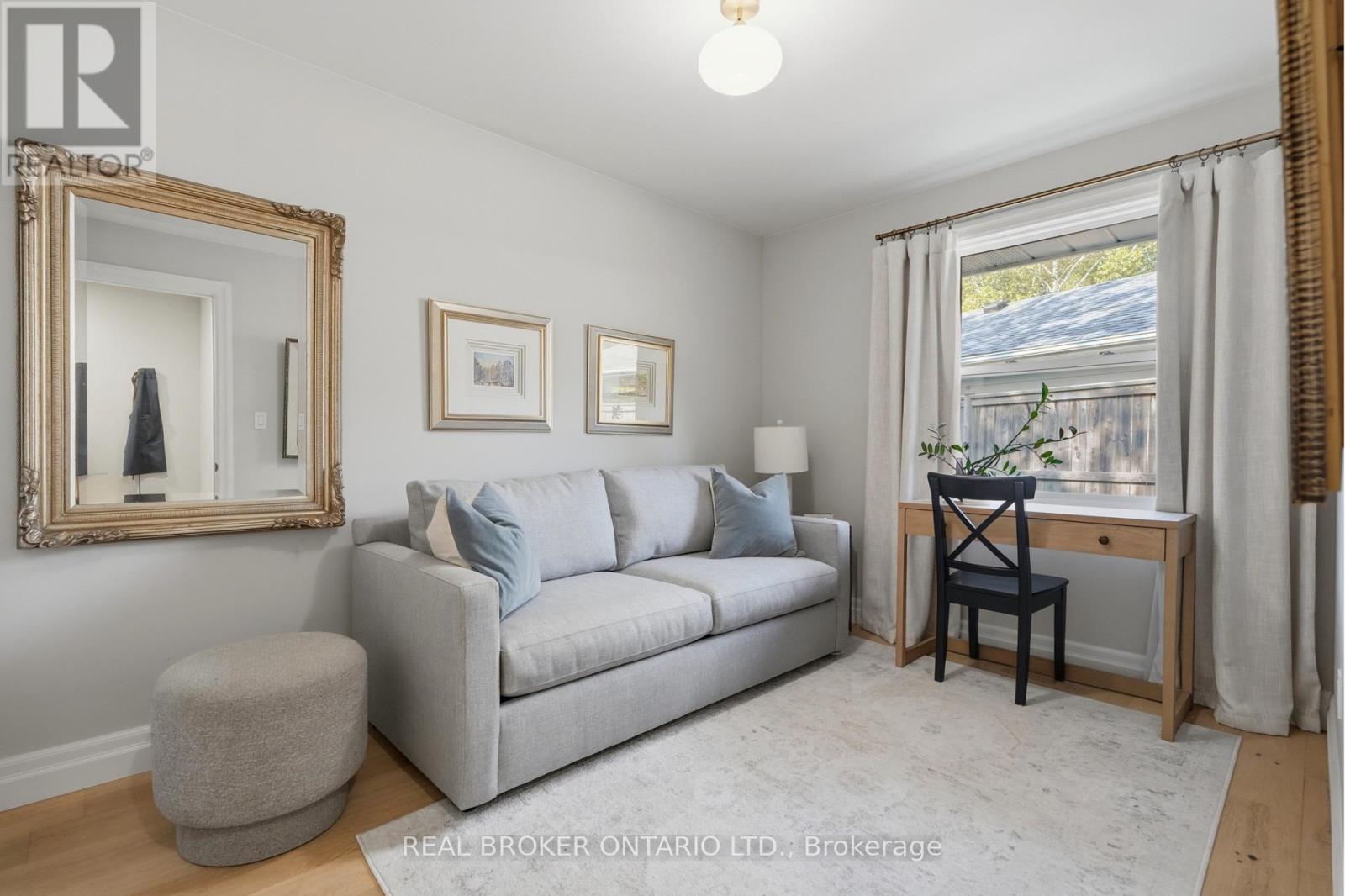 54 MAYFAIR AVENUE - Image 29