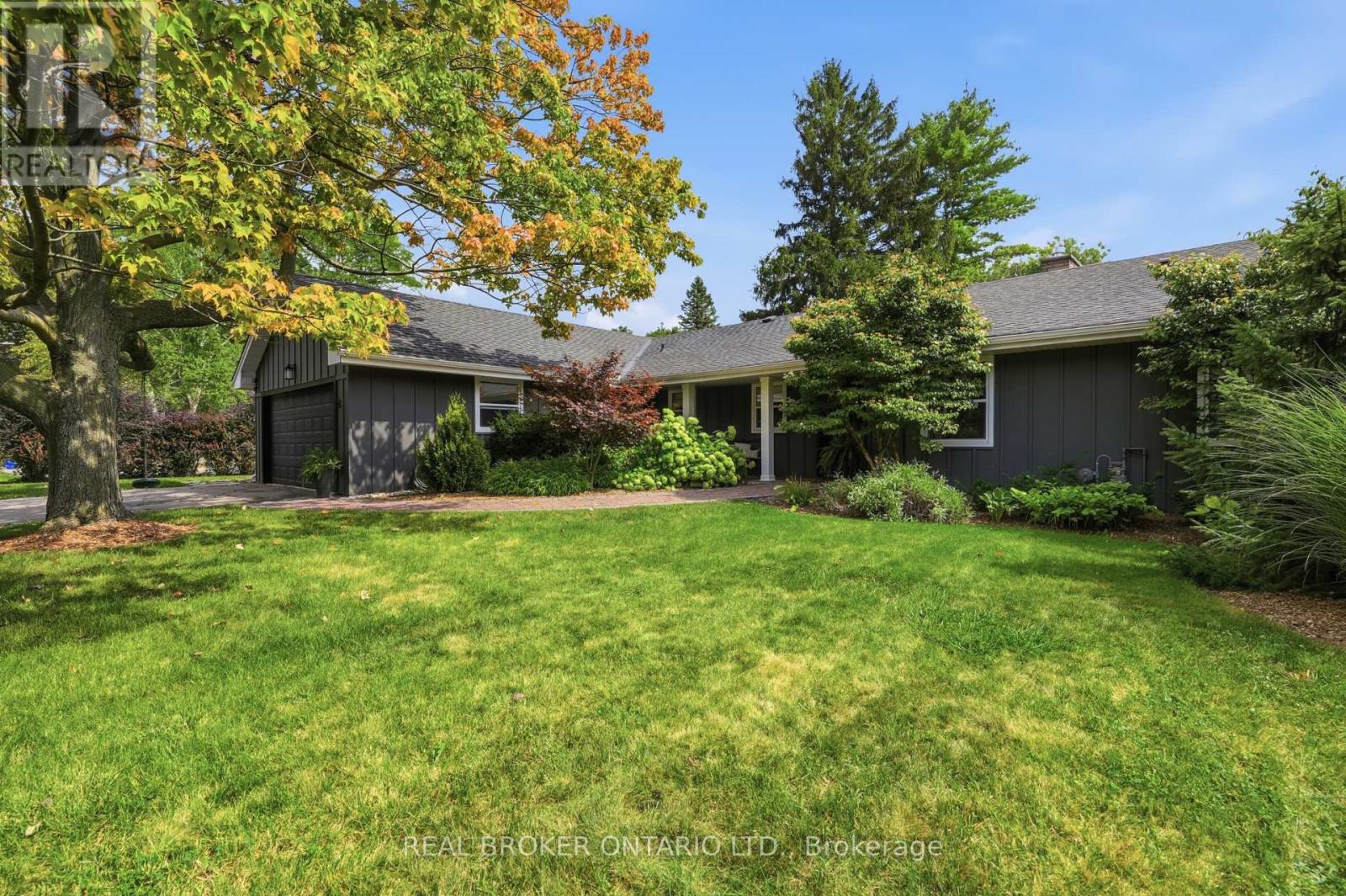 54 MAYFAIR AVENUE - 3