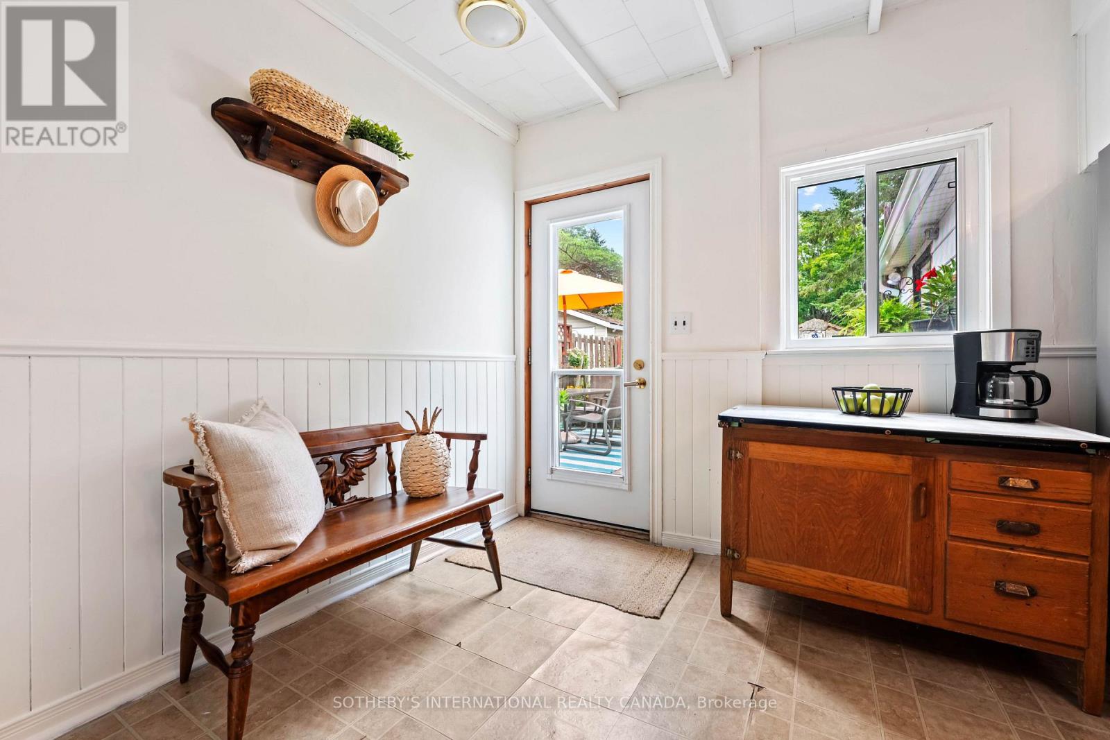 235 SPENCE STREET - 21