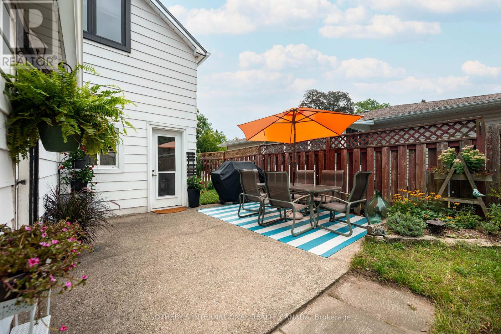235 SPENCE STREET - 22