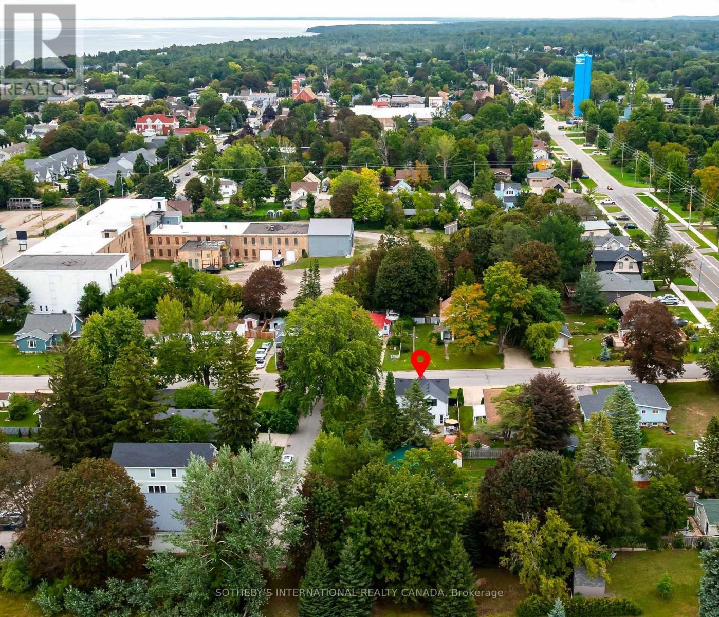 235 SPENCE STREET - 36