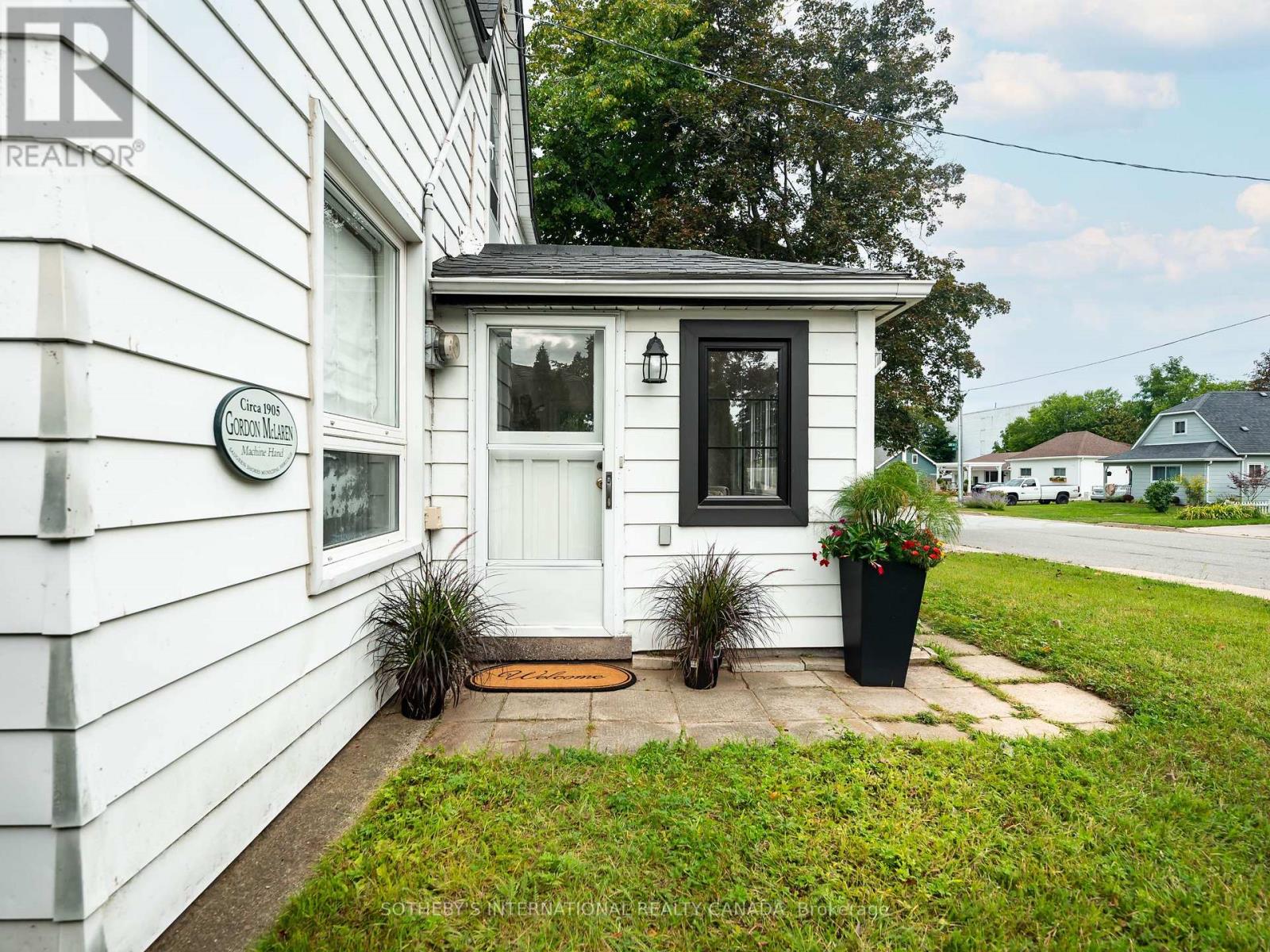 235 SPENCE STREET, Saugeen Shores — photo 5