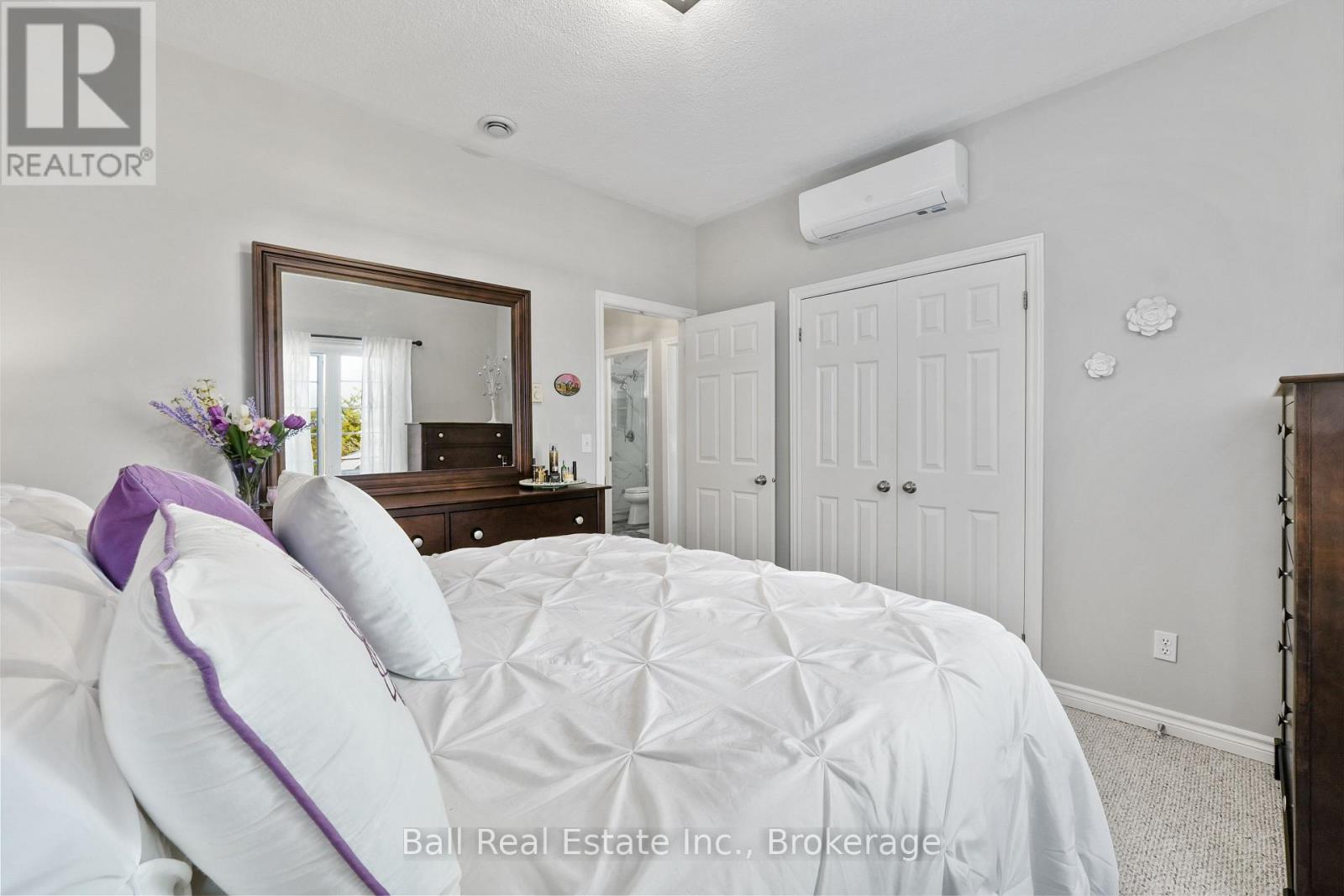 #303 1055 BIRCHWOOD TRAIL - 21