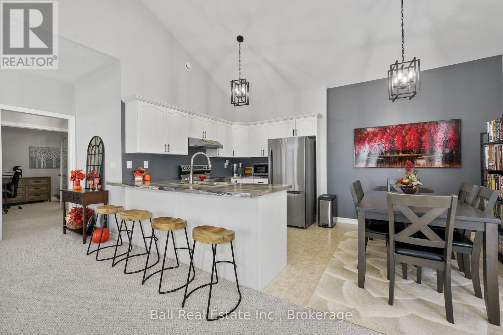 #303 1055 BIRCHWOOD TRAIL - Image 34