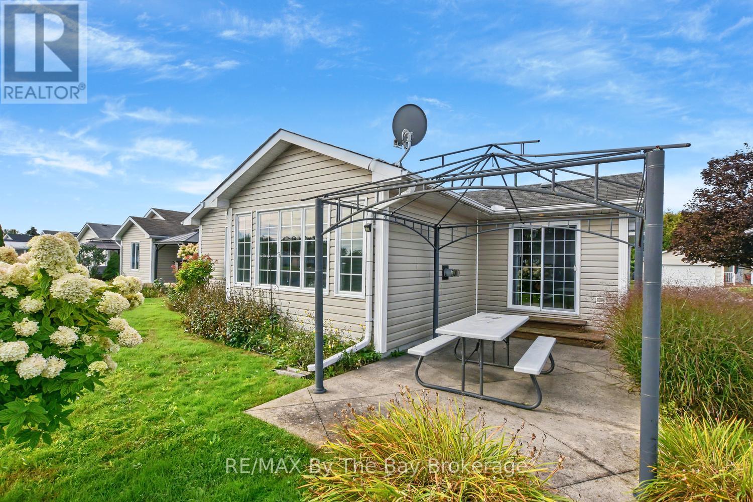 19 KENTUCKY AVENUE - 24