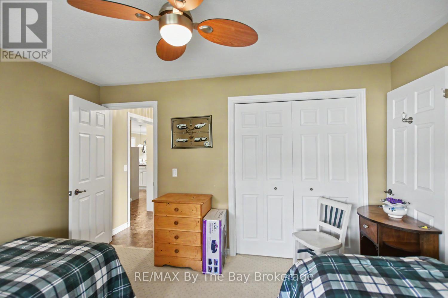 19 KENTUCKY AVENUE - 31