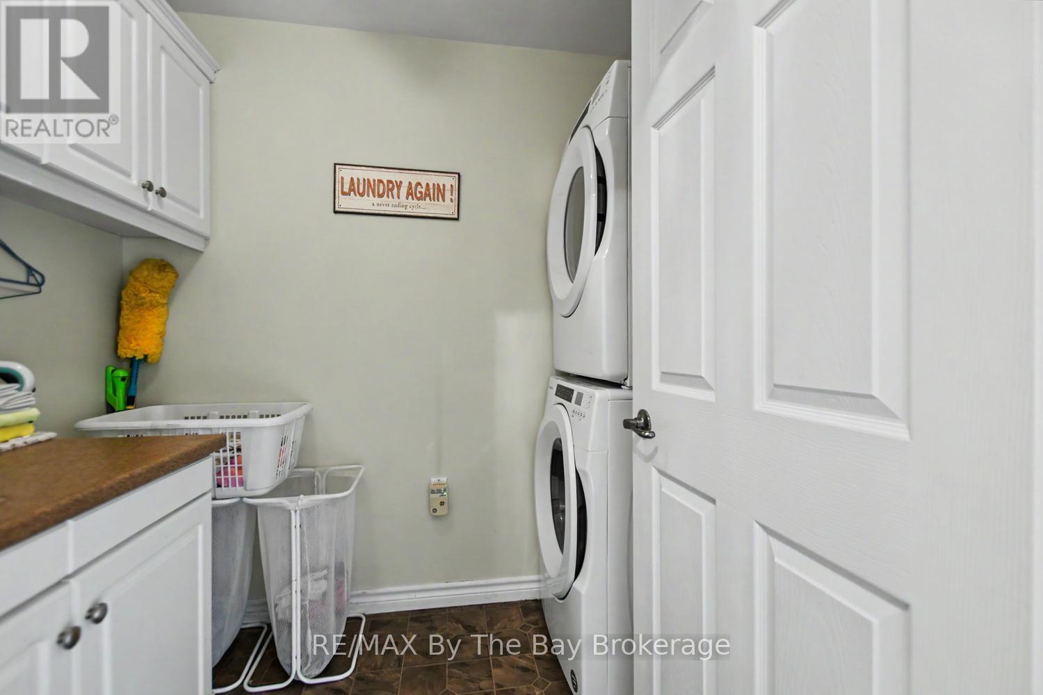19 KENTUCKY AVENUE - Image 33