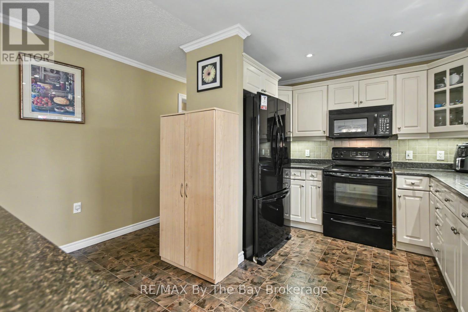 19 KENTUCKY AVENUE, Wasaga Beach — photo 9