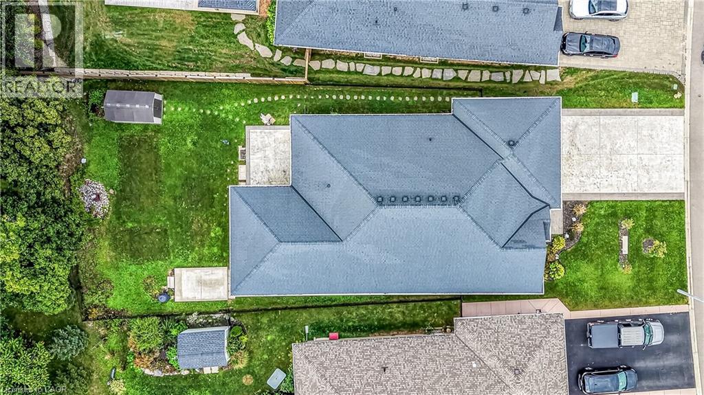 31 SYCAMORE Drive - Image 47