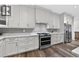 Kitchen - 31 Sycamore Drive, Port Dover, ON N0A1N6 Photo 13