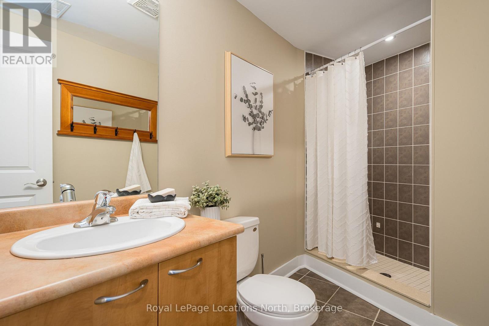 #17 104 FARM GATE ROAD - 13