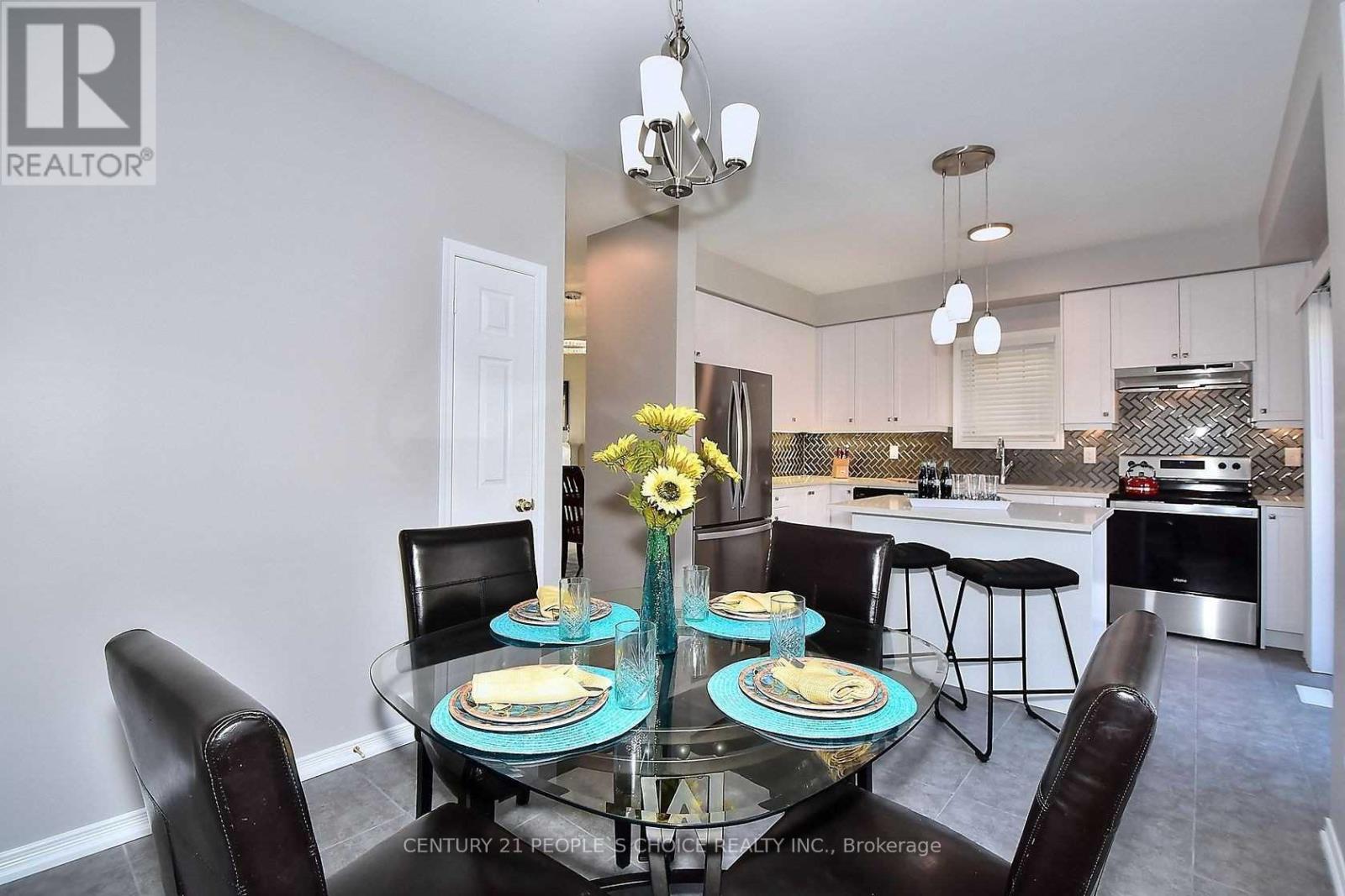 13 DEVINERIDGE AVENUE, Ajax (Central East) — photo 9