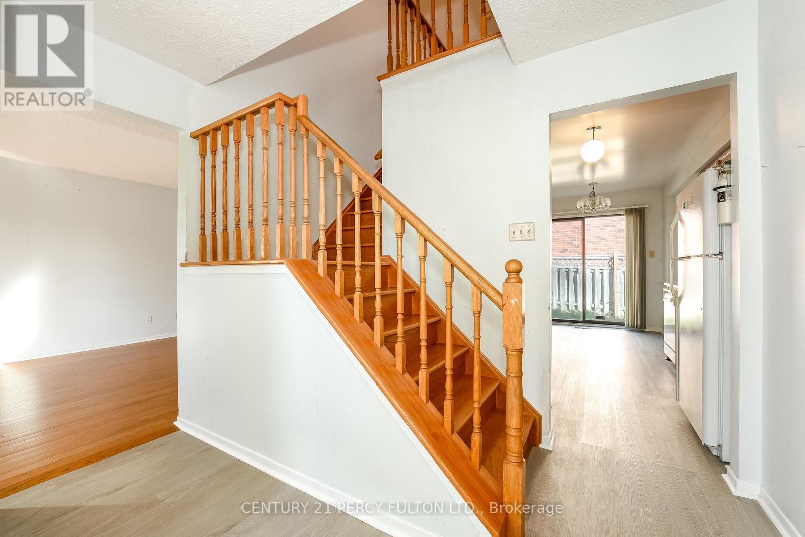 2 PENNYBROOK LANE - 14